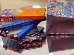 -VENCHI 闻绮(上海佛罗伦萨小镇店)