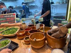 -云阿蛮云南生烫牛肉米线(奉贤路店)