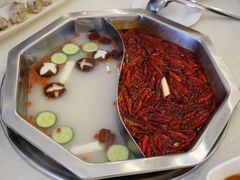 鸳鸯锅底-渝利重庆火锅