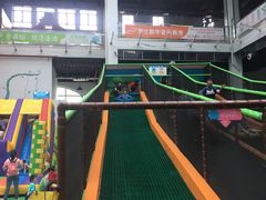 -蒙特利亲子乐园