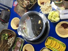 串串-马路边边·成都串串(翠柏路店)