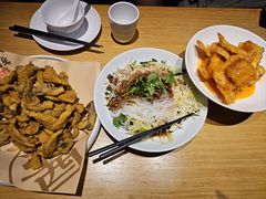-关东小磨东北菜(上海长风大悦城店)
