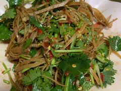 -烂厅下牛肉汤