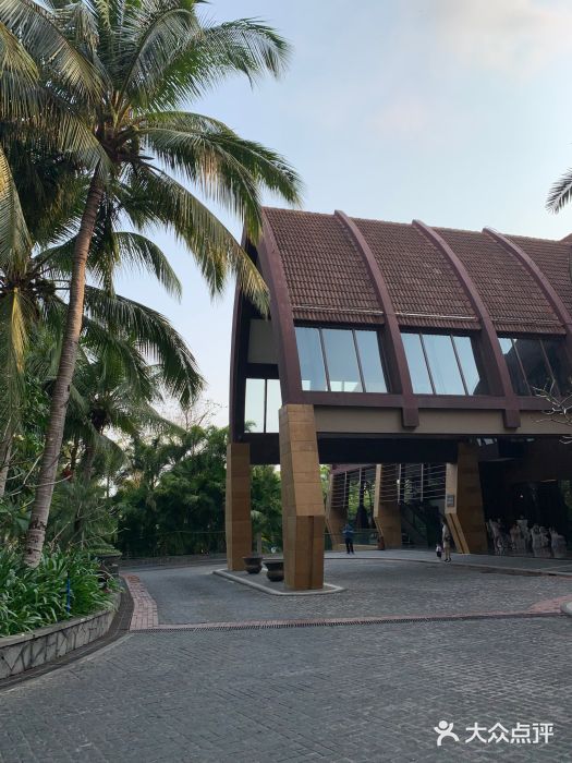 三亚湾海居铂尔曼度假酒店图片