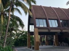 -三亚湾海居铂尔曼度假酒店