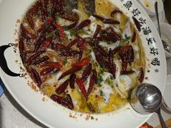 -江渔儿酸菜鱼(曜一城店)