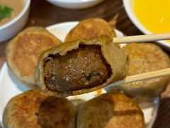 -清真吴记门钉肉饼·喜多利