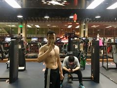 -健龙森俱乐部·游泳·健身·羽毛球综合体育馆