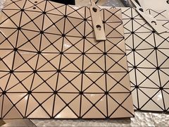 -三宅一生 (阪急梅田本店)