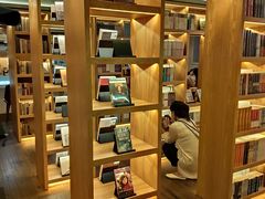 -思南书局(复兴中路店)