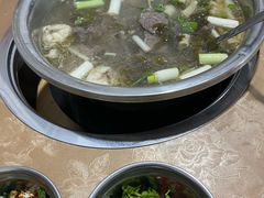 -黑竹沟新场牛肉火锅