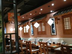 大堂-云海肴·汽锅鸡·云南菜(天山百盛优客店)
