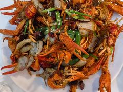 -老鄞江清水龙虾•赵赵家(江北店)