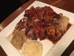 烤猪肘-宝莱纳啤酒花园餐厅PAULANER BRAUHAUS Nanjing(广州路店)