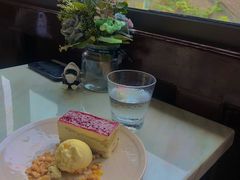 -芳草地西式融合餐厅(回龙窝店)