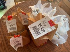 -麦当劳(红旗路店)