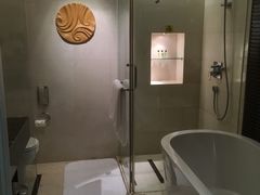 -青岛海尔洲际酒店