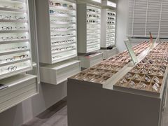 -目艮眼镜SHOWROOM(品牌集合店)