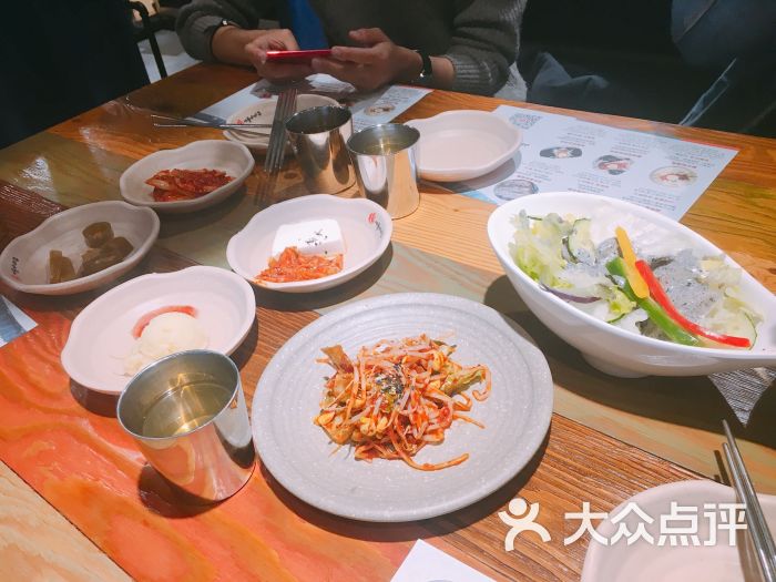 韩国料理餐前小菜图片