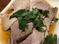 -亮亮面馆(经六路店)