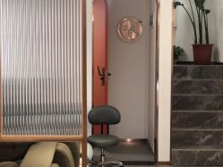 -荟美·美甲美睫·产后修复·美容美体