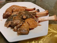 -苏莱特色牛骨滩羊手抓馆(长城东街总店)