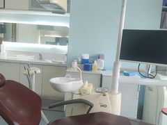 -极光口腔·矫正种植修复(锦江院区)