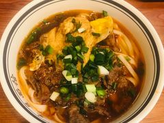 麻辣鸭子和麻辣牛肉双拼-李易面馆(树木岭店)