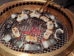 -铭牛烧肉·和牛海鲜自助(高新月牙湖店)