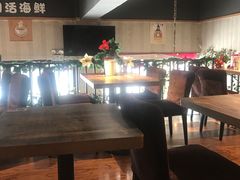 -嗨辣小聚·盘锦河蟹·海鲜烧烤龙虾(盘锦十年好店)