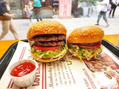 -The Habit Burger Grill 哈比特汉堡(复兴soho店)