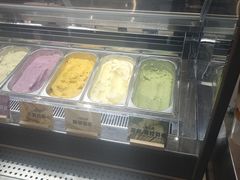 -极拉图·现制冰淇淋(大卫城店)