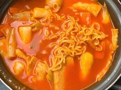 辛拉面年糕锅套餐-大食代美食广场(迪士尼小镇店)