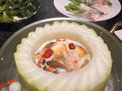 -得意咚瓜·顺德鱼生·冬瓜火锅(深圳首店)