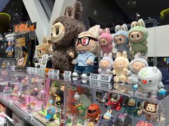 -泡泡玛特POPMART (北京超极合生汇店)