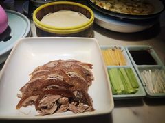 -韵秋荷(宝山龙湖天街店)
