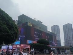 -观音桥步行街