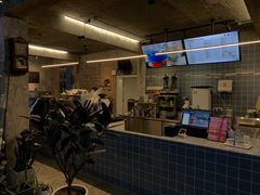 -腾爱熊猫咖啡生活馆(老东门店)