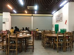 大堂-顺德公平靓正特色牛花粥(花都店)