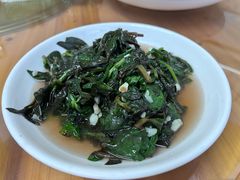 -芦茨金富饭庄·25年老字号·专做稻草鸡
