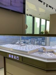 -威德钻石-克拉钻大本营(南京东路店)