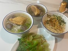 -辉程汤粉(沿江店)