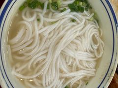 厚街瀨粉-香辉食馆(新兴路店)