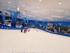 -长沙湘江冰雪世界