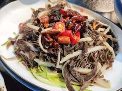 -鱼窝棚柴火铁锅炖(富山屯店)