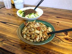 番茄鸡蛋面加肉酱-小二面店