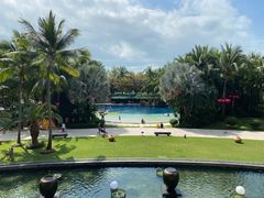 -三亚湾海居铂尔曼度假酒店