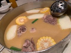 -肥仔文澳门猪骨煲(南京西路店)
