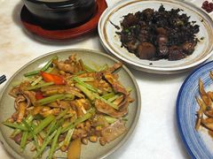 鸭血粉丝煲-兰溪小馆(首经贸店)