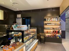 面包甜点陈列柜-星巴克(杭州大厦C座店)